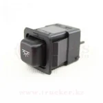 Клавиша включения освещения салона — изображение 2