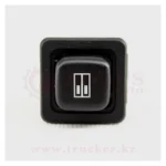 Клавиша закрывания пассажирских дверей