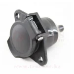 Розетка 7-pin/24V пластик